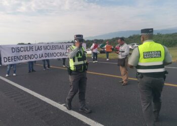 Liberan carretera Victoria-Tampico, tras tres horas de bloqueo por empleados del Poder Judicial Federal
