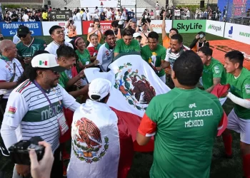 Selecciones de México femenil y varonil ganan la Homeless World Cup en Seúl