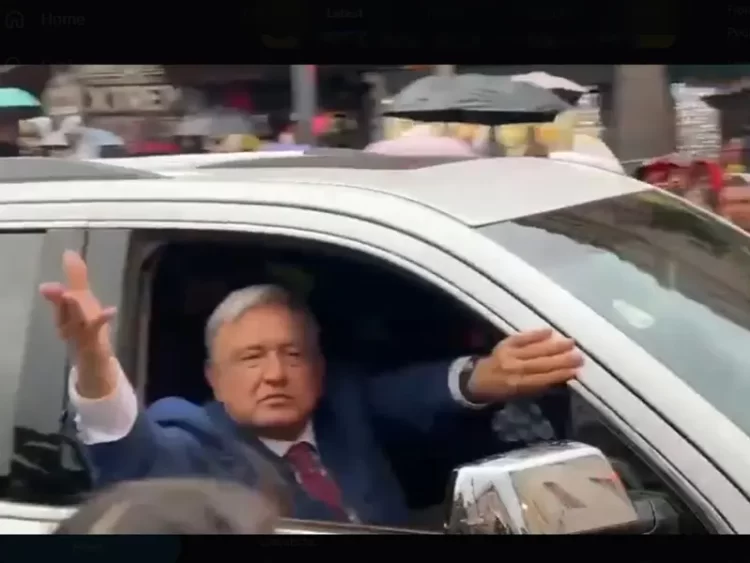 Y finalmente… Andrés Manuel López Obrador abandona Palacio Nacional; dormirá en Tlalpan