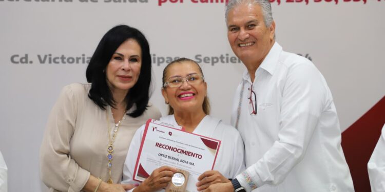 Entregan Premio Estatal de Antigüedad a 220 trabajadores de la salud en Tamaulipas