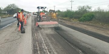 Realiza Secretaría de Obras Públicas trabajos de conservación en carreteras federales