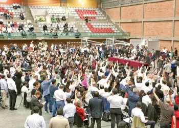 Aprueban diputados federales de Morena-PVEM-PT en lo general reforma al Poder Judicial en México