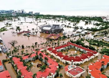Huracán John deja tres veces más lluvia que Otis; 700 casas afectadas en Acapulco