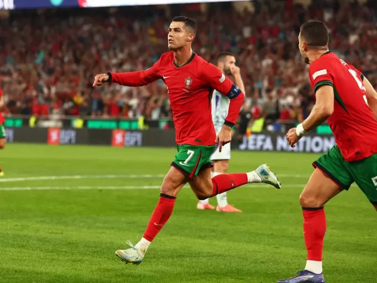 Cristiano Ronaldo anota en triunfo de Portugal 2-1 sobre Escocia