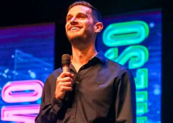 TelevisaUnivision se desmarca de Adrián Marcelo tras su salida de La Casa de los Famosos