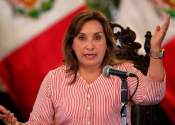 Cambios en el gabinete de Dina Boluarte: 4 ministros nombrados