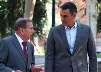 Conversación entre Sánchez y González fortalece lazos