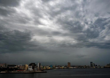Huracán Helene amenaza con inundaciones en Florida