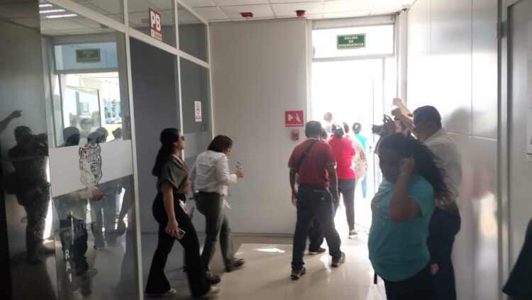 Realizan simulacro de emergencia en la Torre Bicentenario de Cd. Victoria