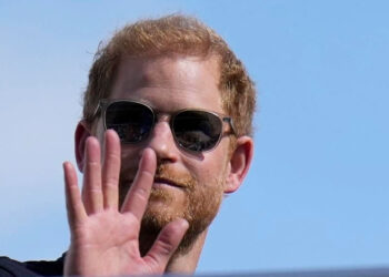 Deja Meghan Markle solo a Enrique en evento por enfermedad