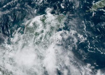 Alertan por posible formación de tormenta tropical