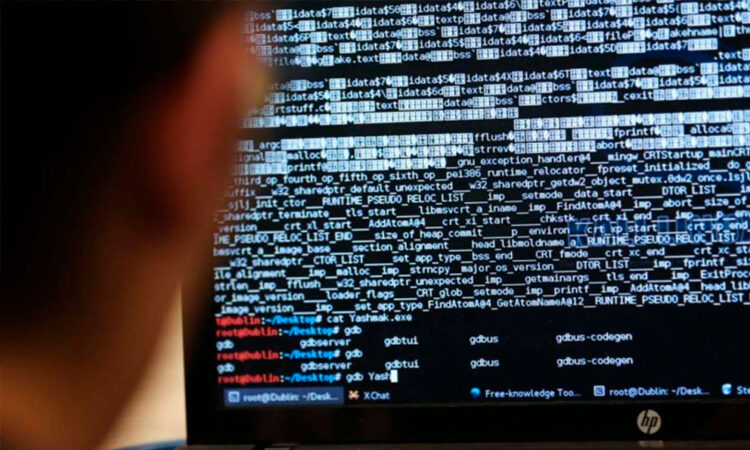 EU acusa a seis hackers rusos y ofrece 10 mdd por su captura