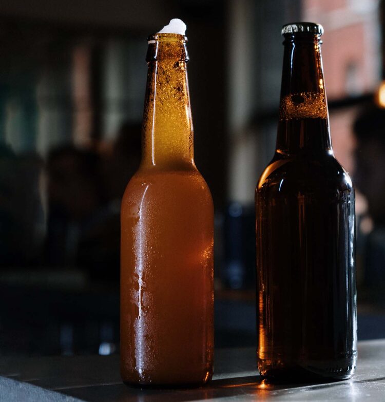 Envenena a su vecino con cerveza