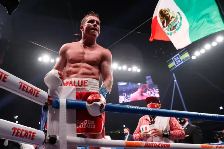 Canelo Álvarez fija su mirada en Japón
