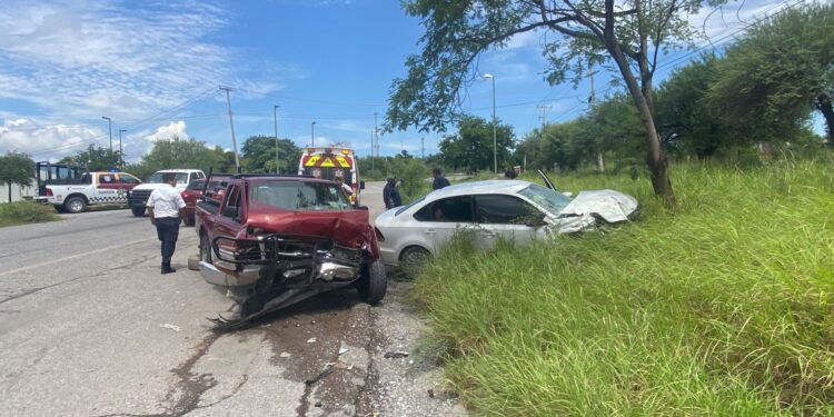 Choque frente al Hotel Las Fuentes de Cd. Victoria deja cuatro heridos