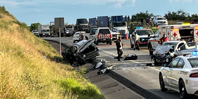 Carreterazo deja 2 muertos y 5 heridos en ruta Cd. Victoria-Tampico