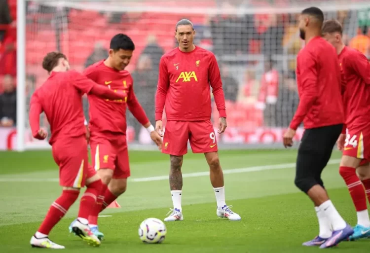 Darwin Núñez ve limitado su rol en Liverpool en inicio de temporada