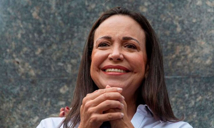 Machado subraya la operación diplomática tras la salida de González