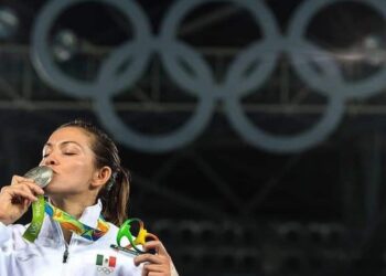 Medallistas olímpicos y paralímpicos podrían recibir incremento en sus becas