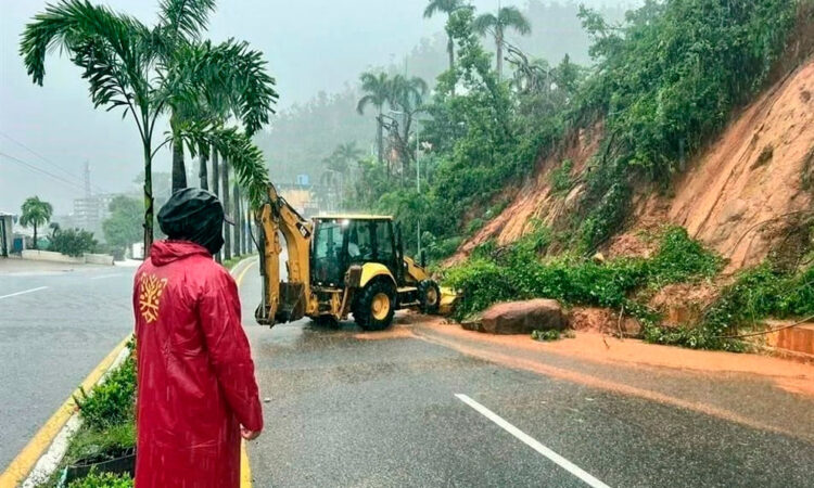 Desfogue de laguna y presa para prevenir tragedias en Acapulco