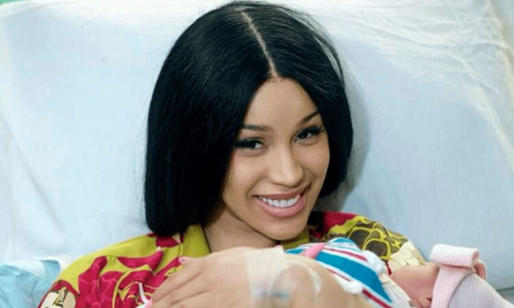 Cardi B se convierte en mamá por tercera vez