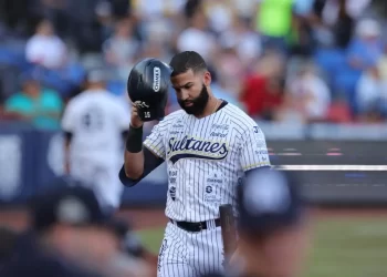 Diablos pone a Sultanes al filo del 0-4 en la Serie del Rey