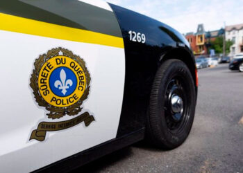 Tres muertos en ataque con arma blanca en mezquita en Canadá