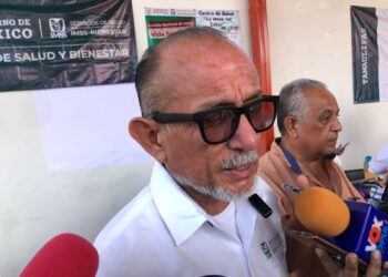 Reniegan de vacunación en zona rural