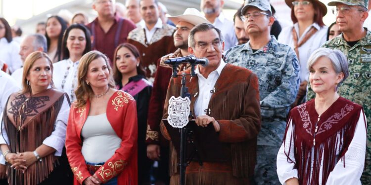Inauguran Américo Villarreal, gabinete, alcaldes y diputados la Feria Tamaulipas 2024