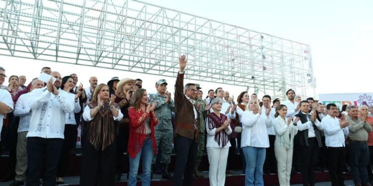 Inauguran Américo Villarreal, gabinete, alcaldes y diputados la Feria Tamaulipas 2024