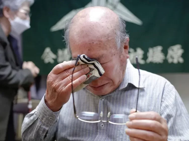 Nobel de la Paz a los sobrevivientes de la bomba atómica conmueve a Tokio