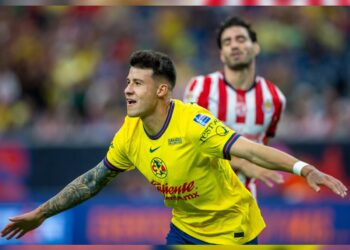 América derrota 2-0 a Chivas en el marco de su aniversario 108