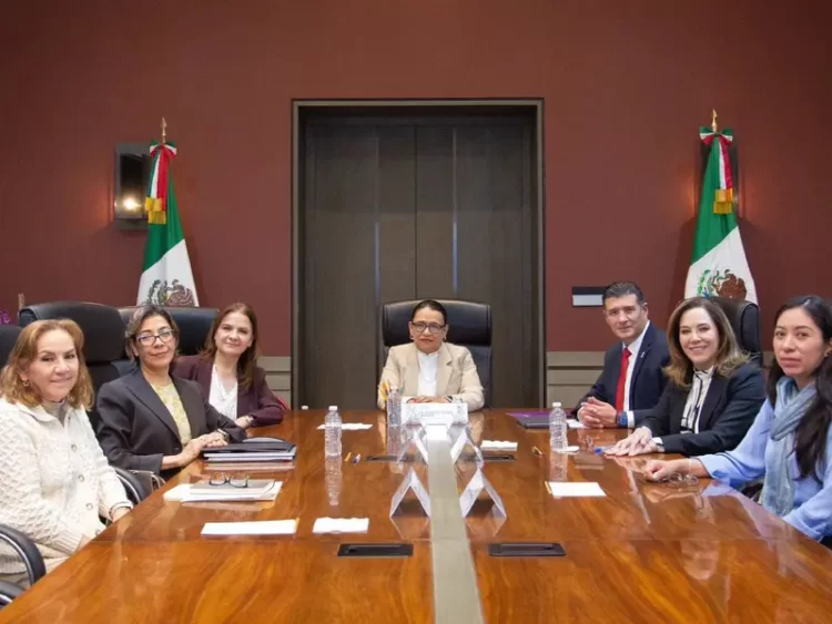 Rosa Icela Rodríguez recibe en Gobernación a integrantes del INAI