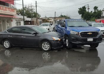 Encontronazo vehicular en el “Crucero de los Tamales” en Cd. Victoria