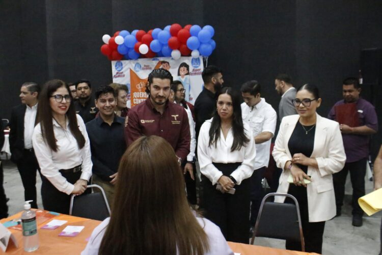 Feria del empleo en Victoria, oferta 900 vacantes y refrenda apoyo a grupos vulnerables