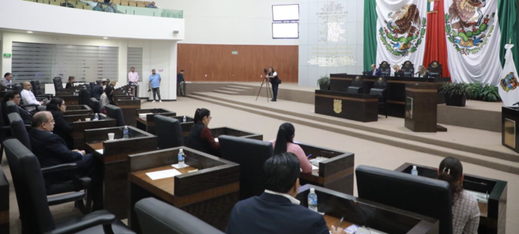 Aprueban Diputados fomentar uso de mochilas transparentes en escuelas de Tamaulipas