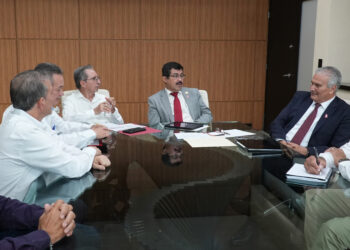 UAT y Secretaría de Salud fortalecen enseñanza médica