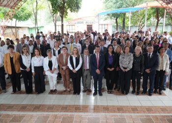 Consolida la UAT 57 años de prestigio académico de la Facultad de Comercio Victoria