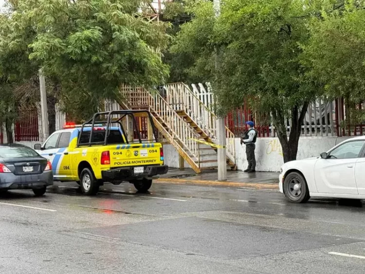 Abandonan los restos de tres humanos en calles de Monterrey, Nuevo León