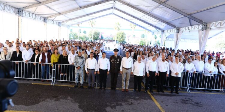 Inaugura Américo Villarreal rehabilitación del Águila del Parque Bicentenario en Cd. Victoria