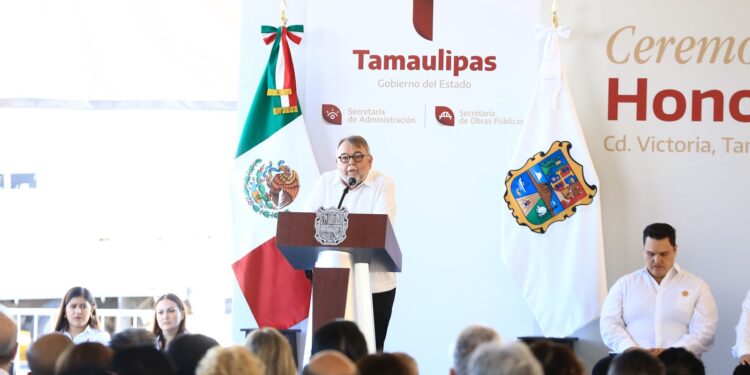 Inaugura Américo Villarreal rehabilitación del Águila del Parque Bicentenario en Cd. Victoria