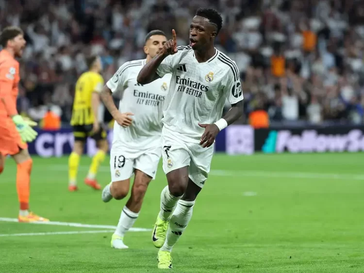 Real Madrid remonta en Champions y golea 5-2 a Borussia Dortmund 