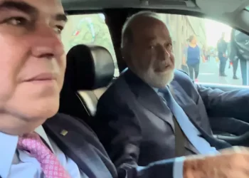 La economía mexicana tiene mucho potencial; viene mucha inversión privada: Carlos Slim