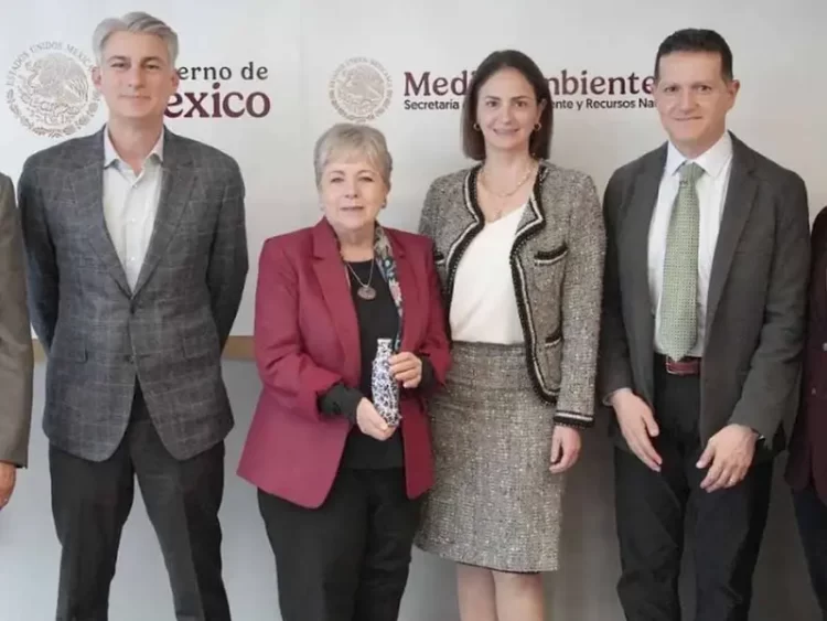 Impulsa Semarnat uso responsable de agua y reciclaje de plástico