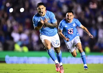 Cruz Azul golea 4-0 a Bravos de Juárez en Ciudad de los Deportes