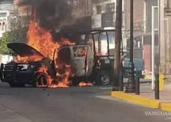 Explota segundo coche bomba en Guanajuato; ahora en Jerécuaro