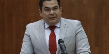 Proponen que voto de Cabildo para elegir funcionarios sea a través de cédula