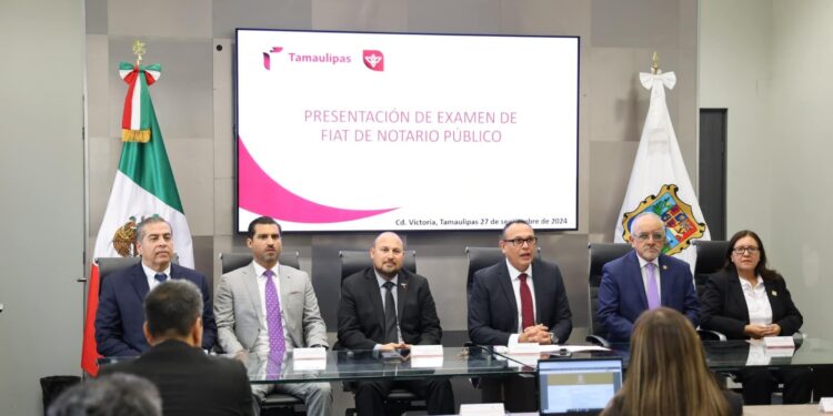 Realizan aspirantes examen para seleccionar seis notarios públicos en Tamaulipas