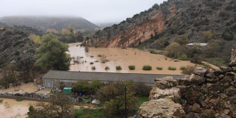 Inundaciones en España dejan 62 muertos y devastación en varias regiones