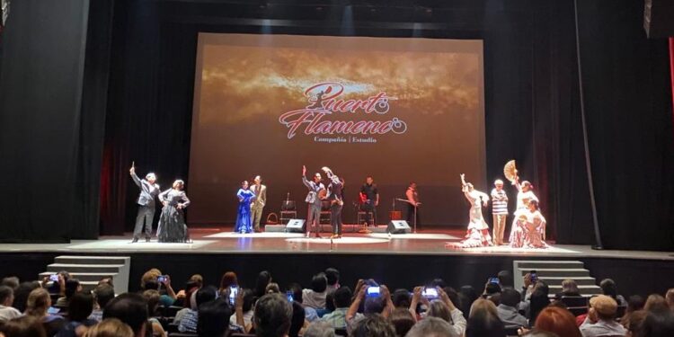 Noche de flamenco y boleros en el Festival Internacional de la Costa del Seno Mexicano